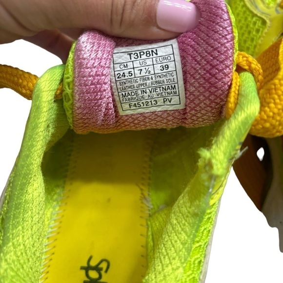 Asics GT 2000 Neon Yellow Pink Women’s Running Shoes Size 7.5 Athletic Trainers - Picture 4 of 15